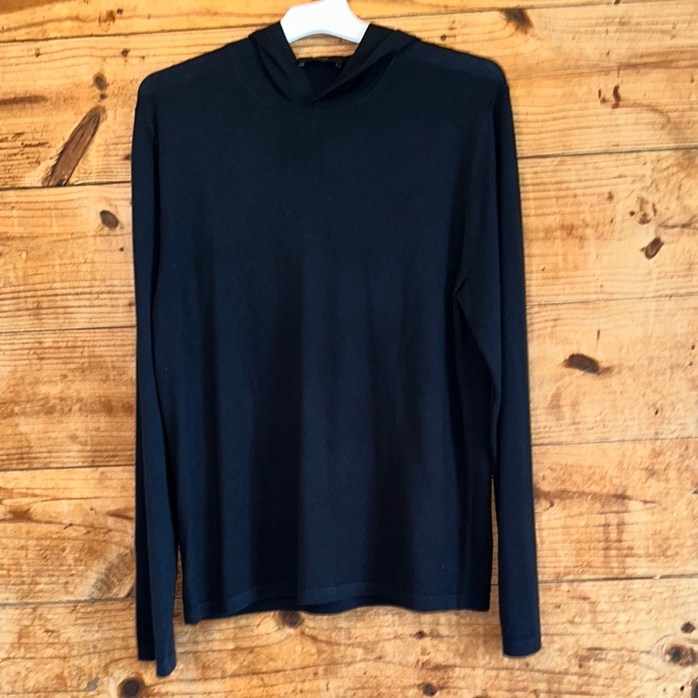 Vince. Wool/Cashmere Blend Pullover